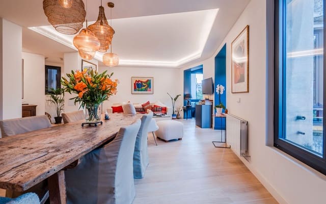 3 sypialnia Mieszkanie na sprzedaż w Miasto Girona - 745 000 € (Ref: 9197350)