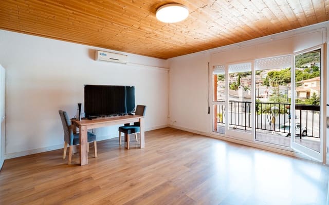 3 soveværelse Lejlighed til salg i Segur de Calafell, Calafell med garage - € 165.000 (Ref: 9201537)