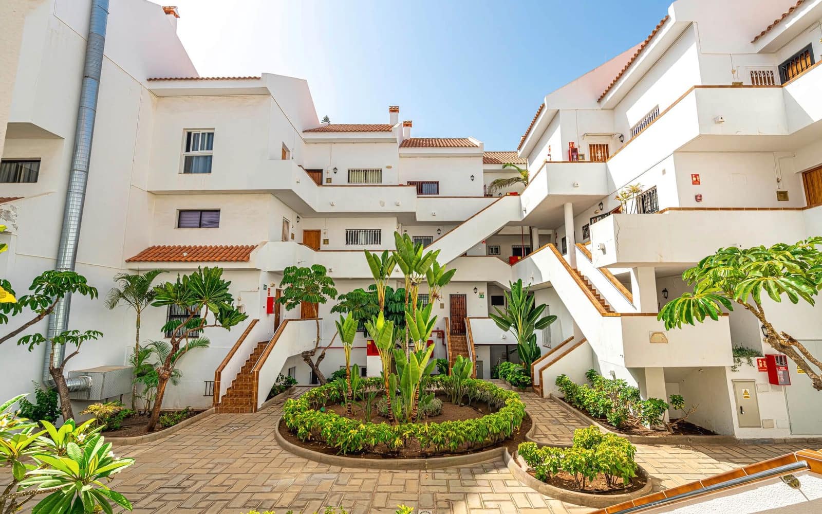 2 sypialnia Penthouse na sprzedaż w Arona z basenem - 395 000 € (Ref: 9201538)