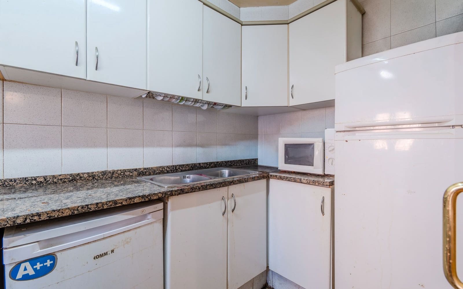 4 soveværelse Byhus til salg i Sant Hilari Sacalm - € 160.000 (Ref: 9211581)