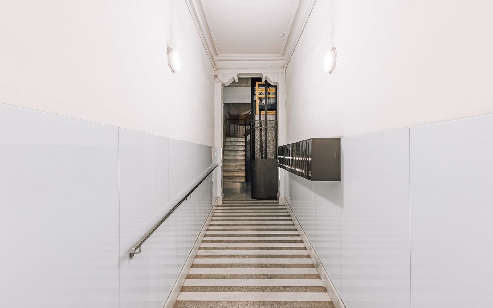 1 makuuhuone Asunto myytävänä paikassa Barcelona kaupunki - 283 000 € (Ref: 9227608)