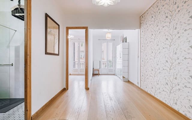 1 makuuhuone Asunto myytävänä paikassa El Poble Sec, Barcelona kaupunki - 283 000 € (Ref: 9227608)