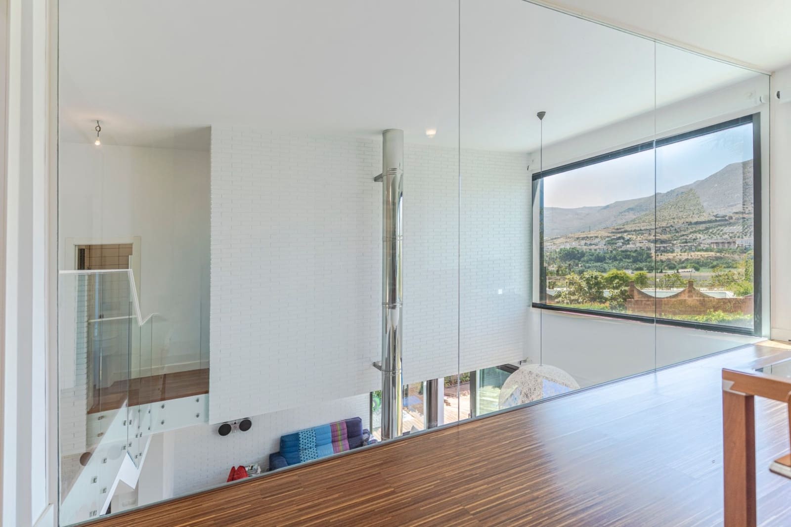 3 soveværelse Villa til salg i Loja med swimmingpool garage - € 450.000 (Ref: 9227610)