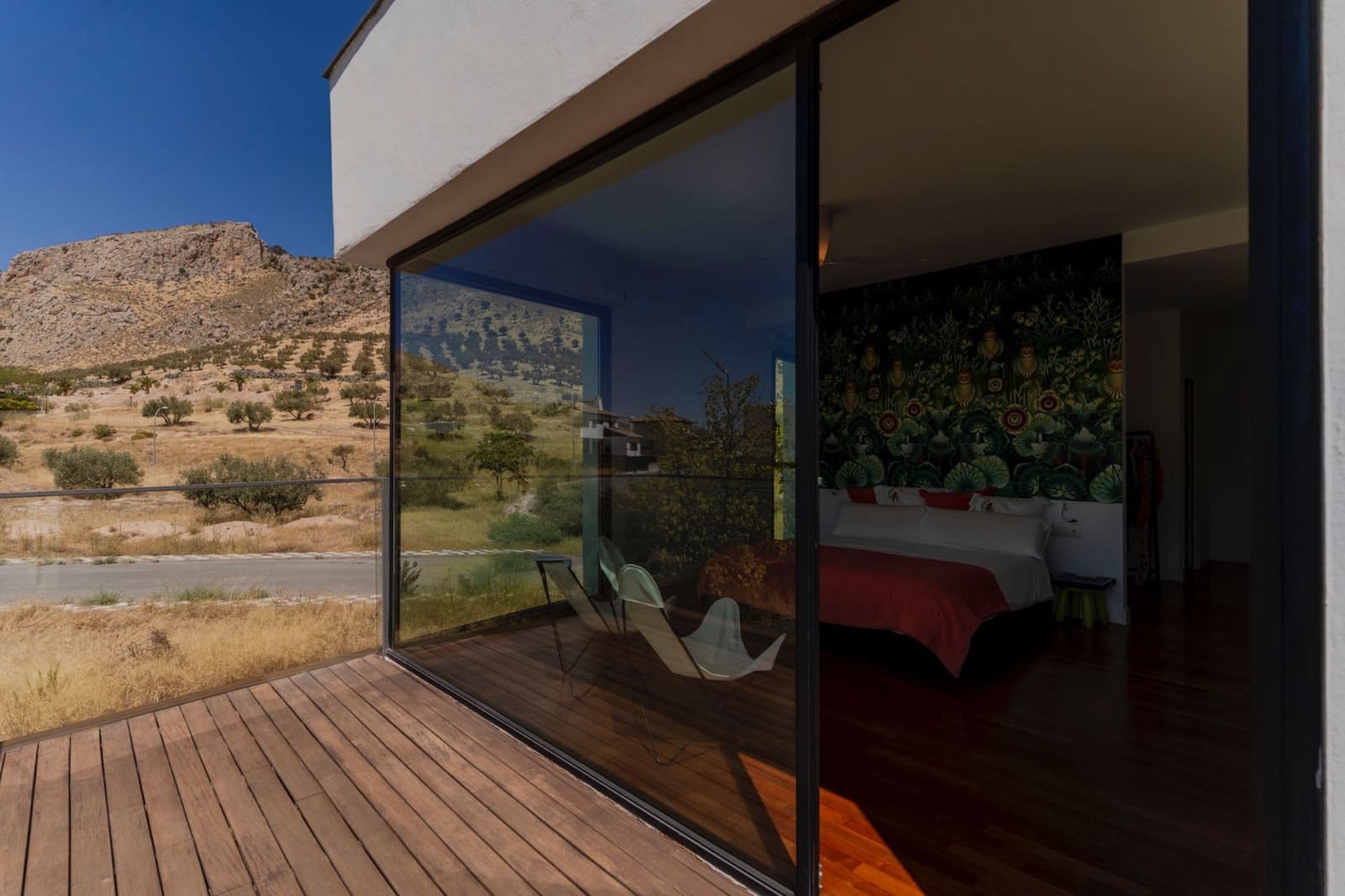 3 soveværelse Villa til salg i Loja med swimmingpool garage - € 450.000 (Ref: 9227610)