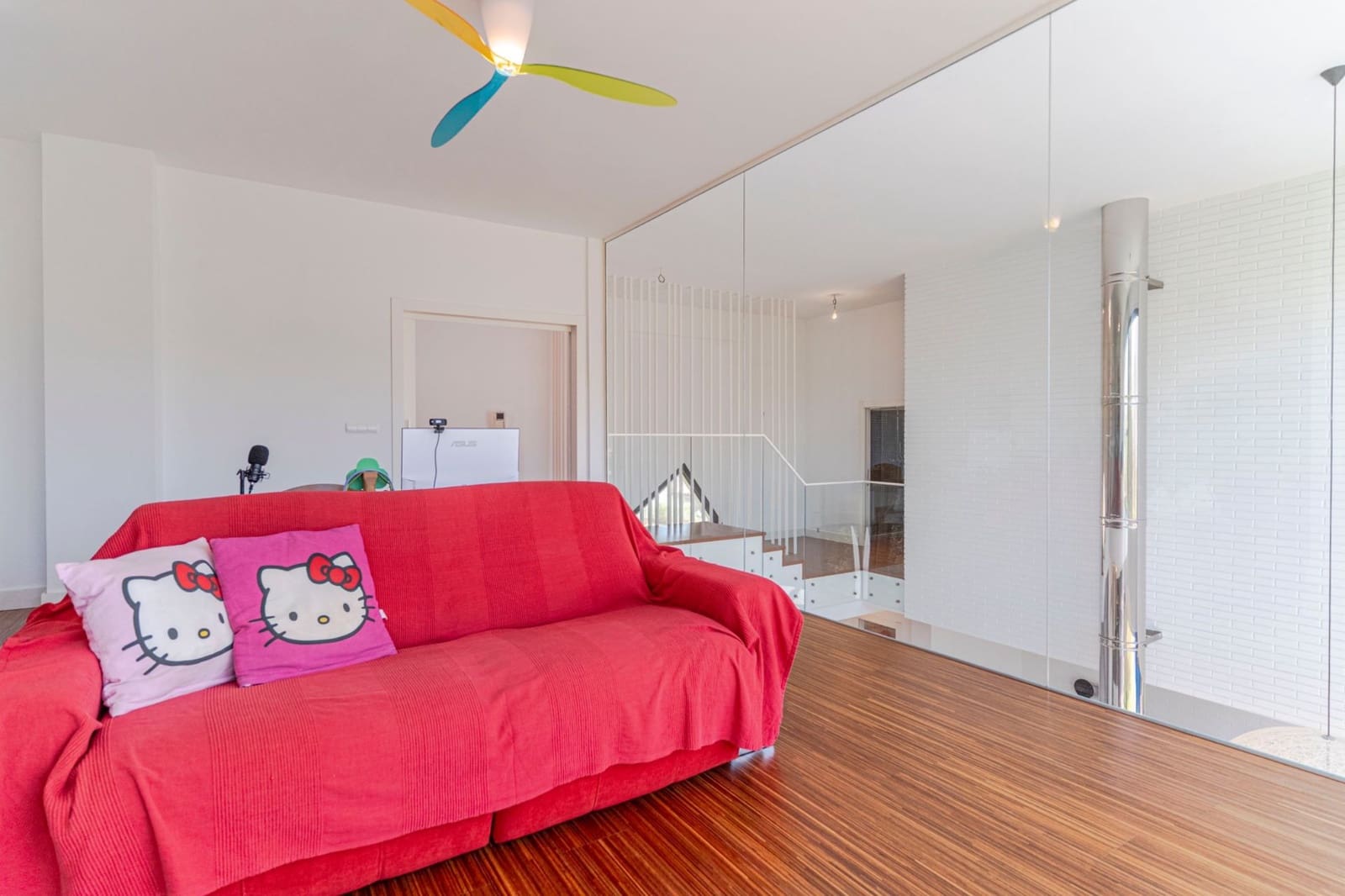 3 soveværelse Villa til salg i Loja med swimmingpool garage - € 450.000 (Ref: 9227610)