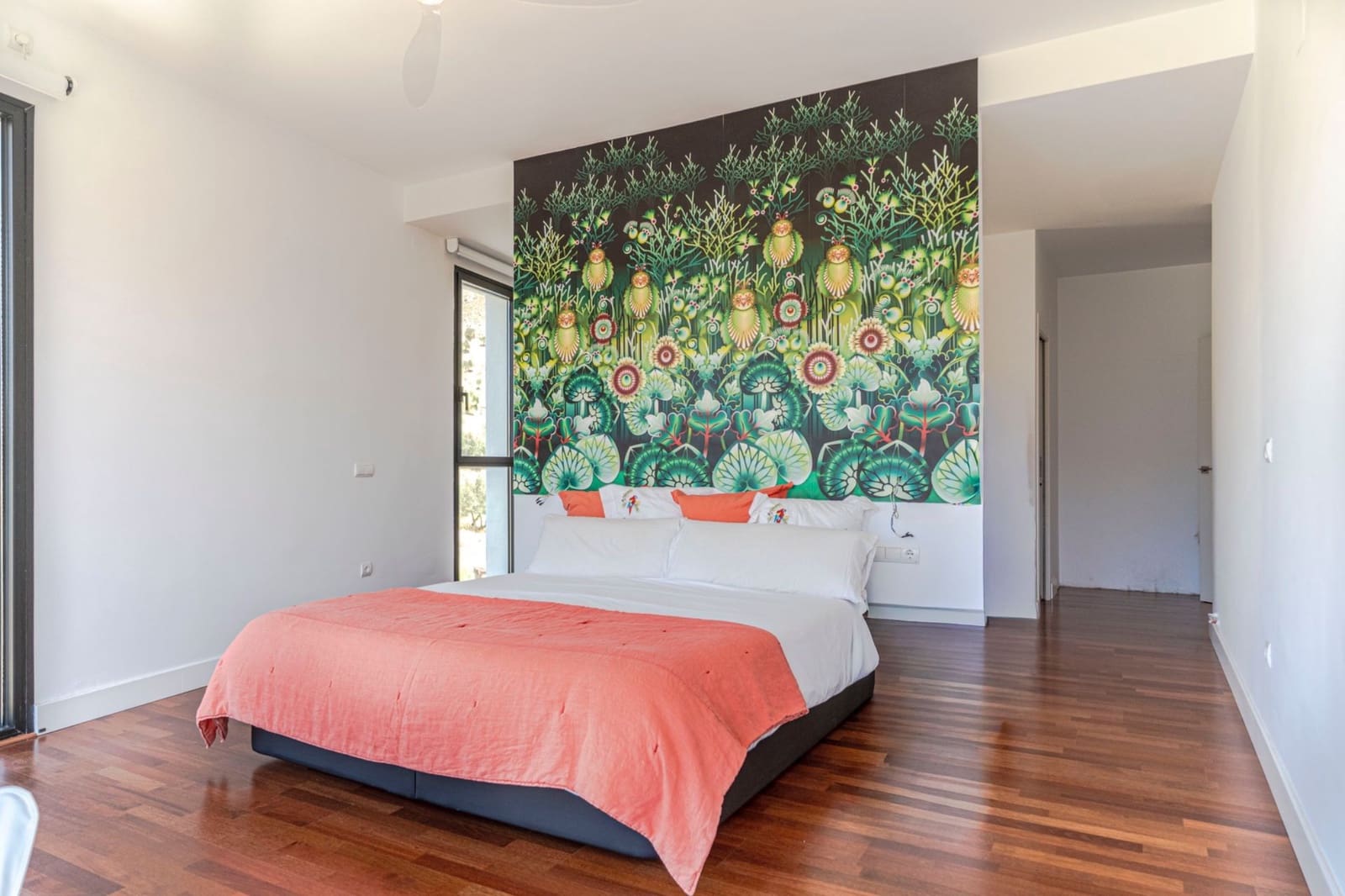 3 soveværelse Villa til salg i Loja med swimmingpool garage - € 450.000 (Ref: 9227610)