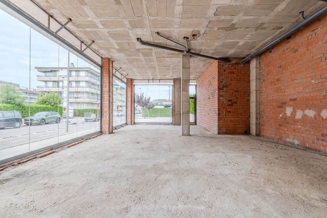 Erhverv til salg i L'Estartit, Torroella de Montgrí - € 55.000 (Ref: 9231968)