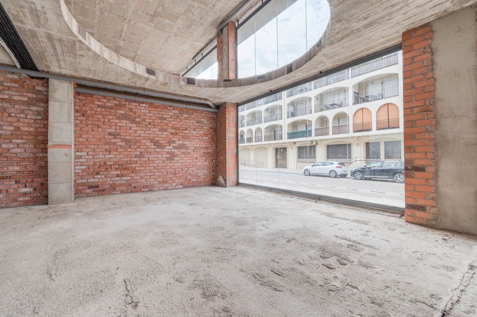 Erhverv til salg i L'Estartit - € 155.000 (Ref: 9231969)