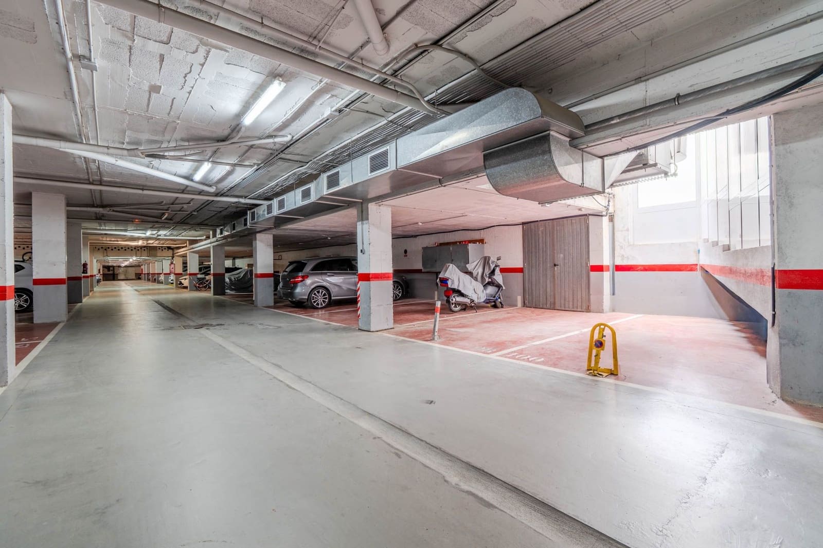 Garage til salg i L'Estartit - € 35.000 (Ref: 9231971)