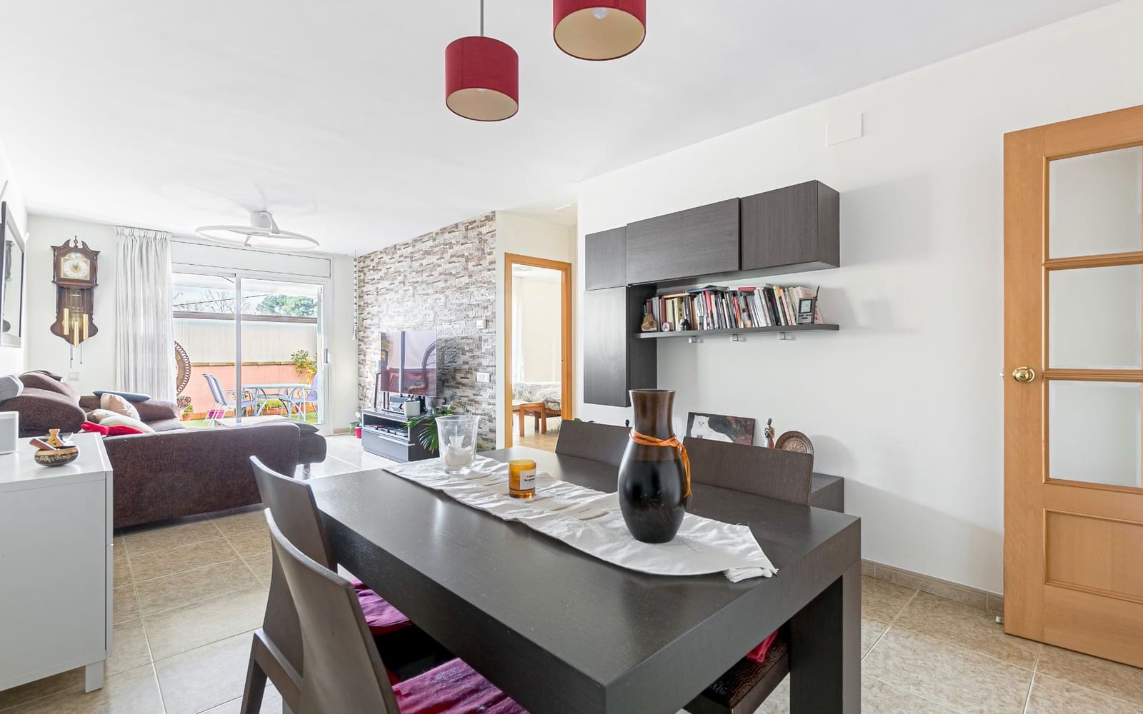 3 soveværelse Lejlighed til salg i Sant Llorenc d'Hortons med garage - € 240.500 (Ref: 9241197)