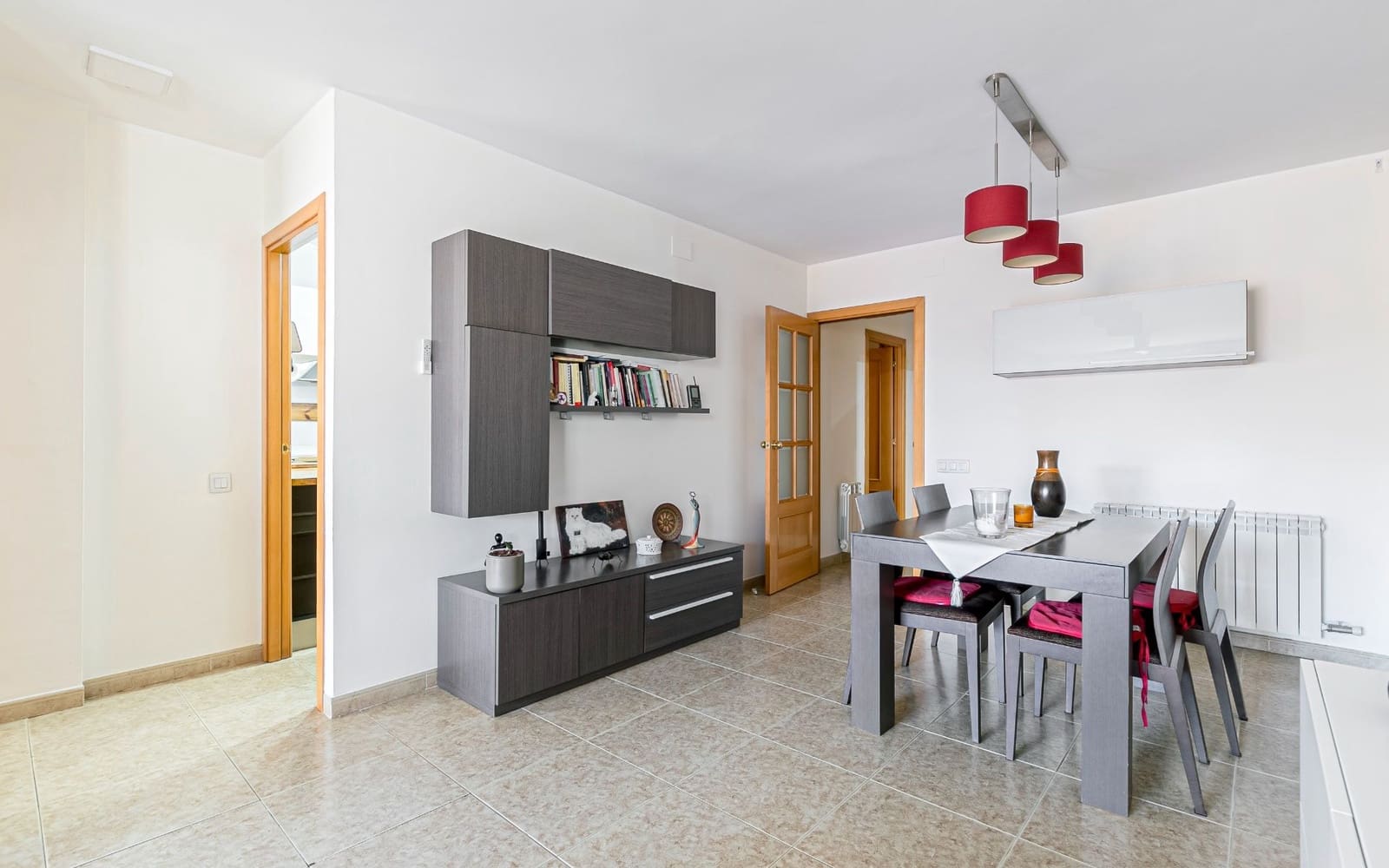 3 soveværelse Lejlighed til salg i Sant Llorenc d'Hortons med garage - € 240.500 (Ref: 9241197)