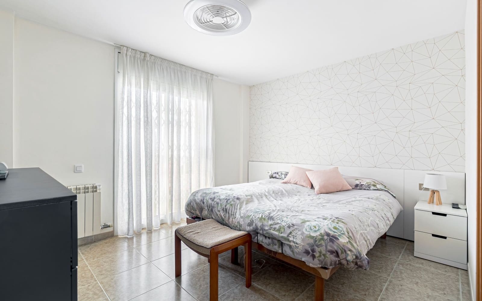 3 soveværelse Lejlighed til salg i Sant Llorenc d'Hortons med garage - € 240.500 (Ref: 9241197)