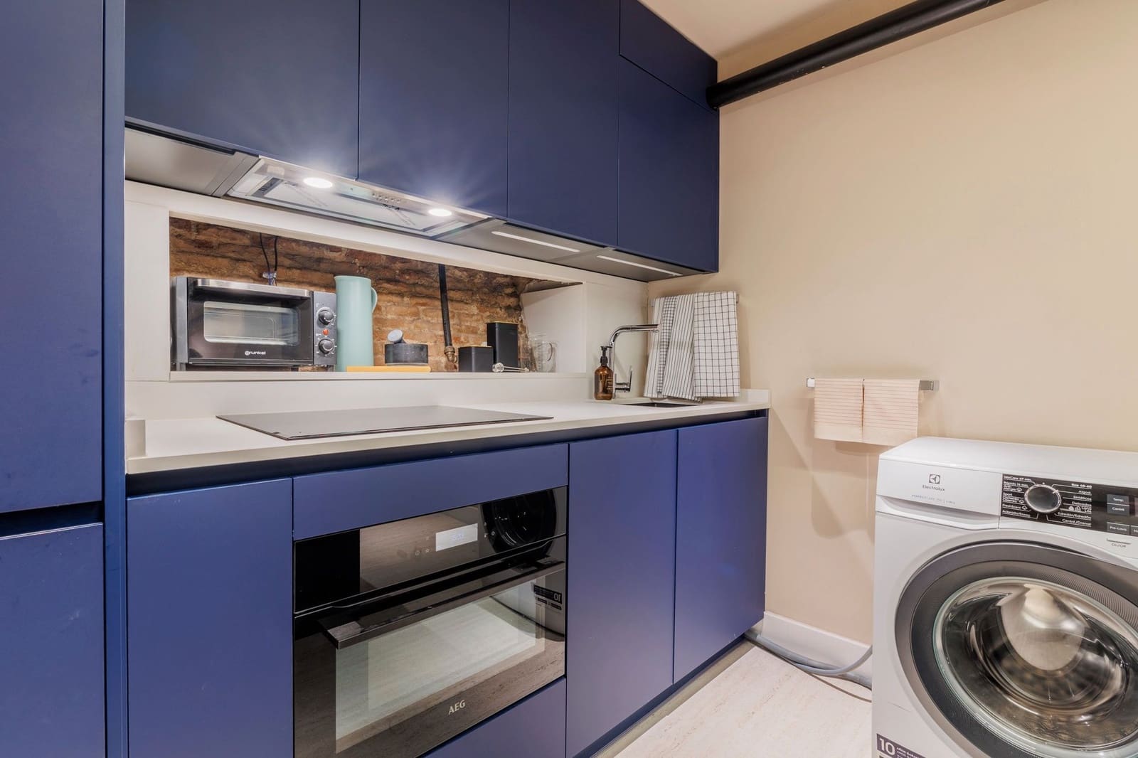 2 soveværelse Lejlighed til salg i Madrid by - € 950.000 (Ref: 9246147)