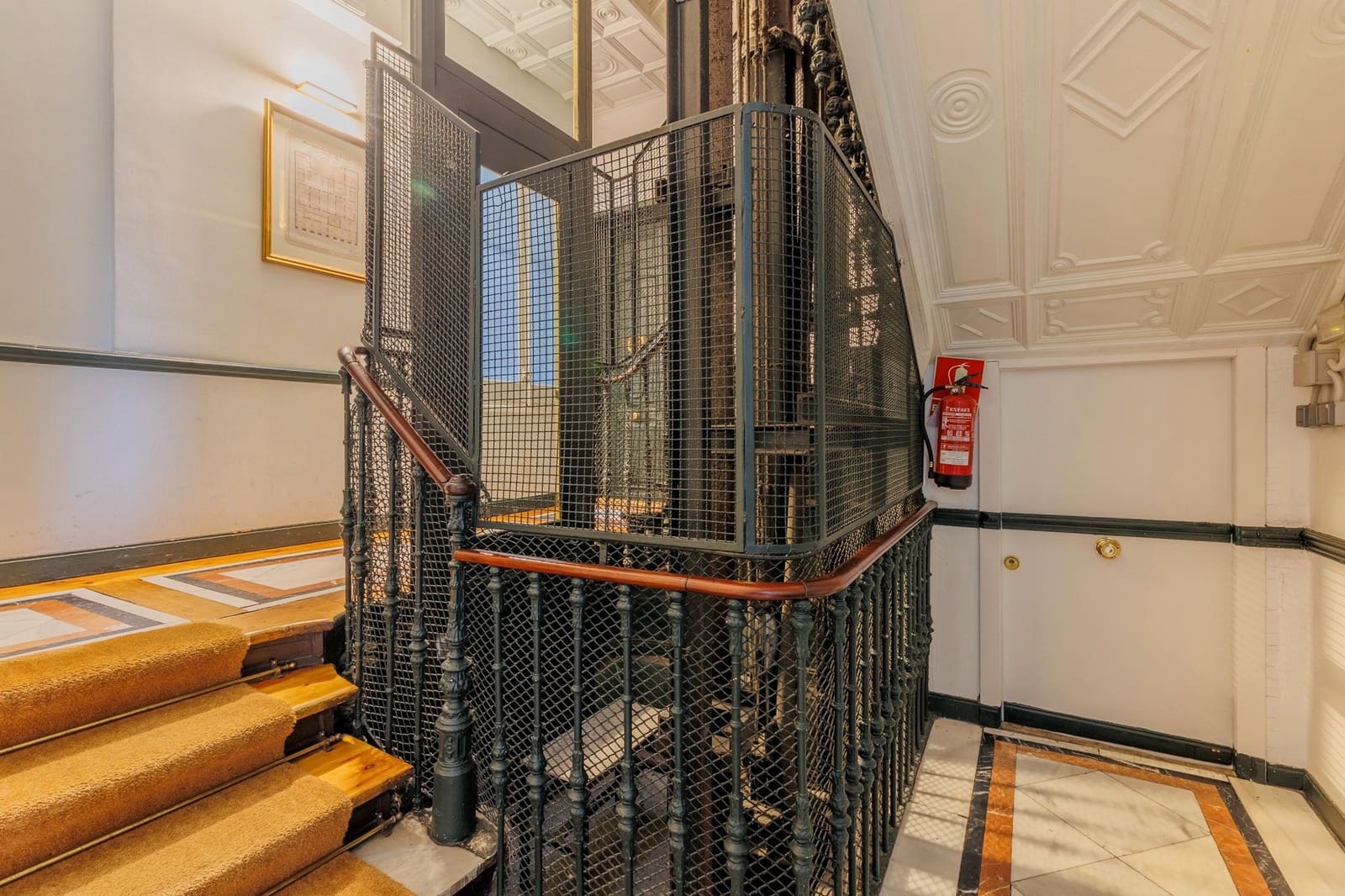 2 soveværelse Lejlighed til salg i Madrid by - € 950.000 (Ref: 9246147)