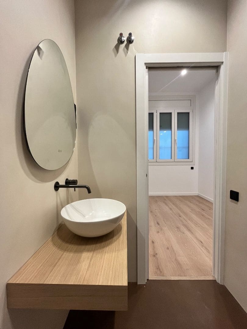 3 soverom Leilighet til salgs i Barcelona by - € 585 000 (Ref: 9246148)