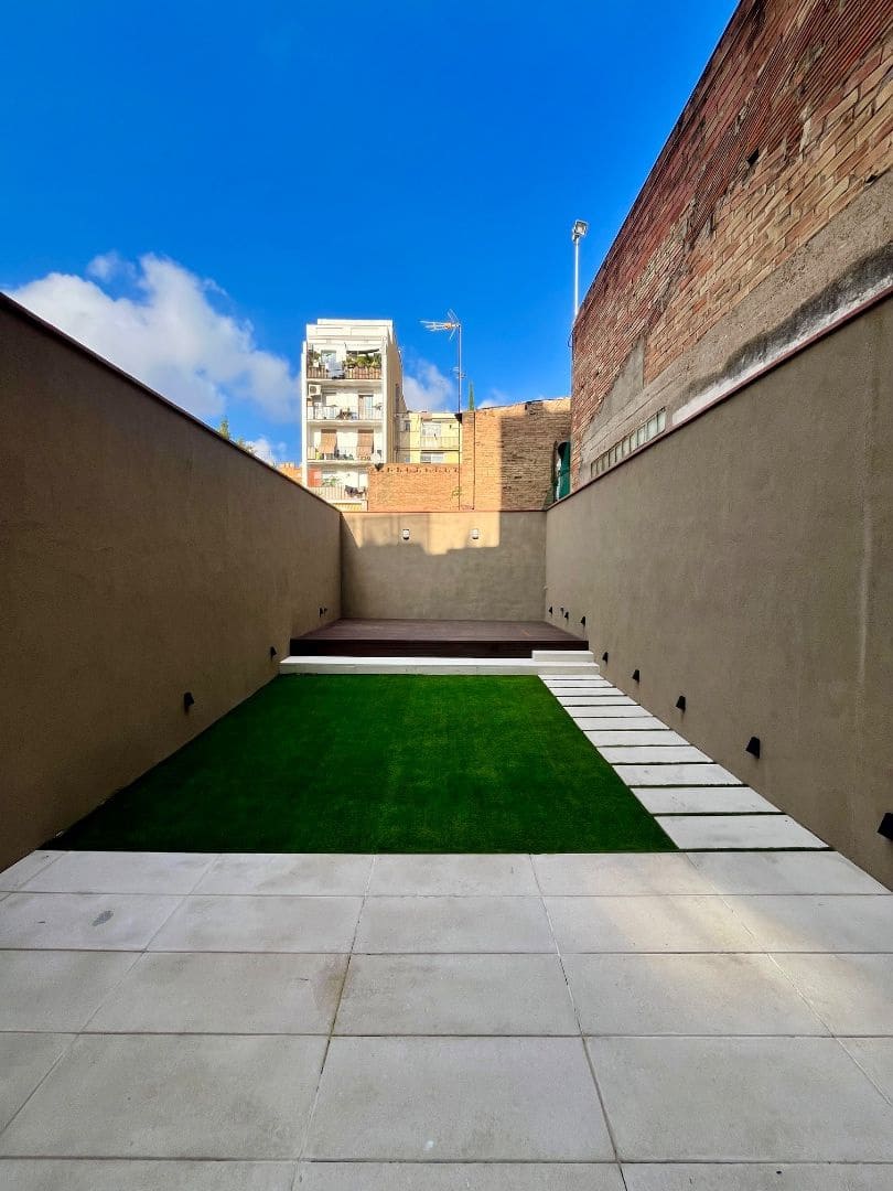 3 soverom Leilighet til salgs i Barcelona by - € 585 000 (Ref: 9246148)