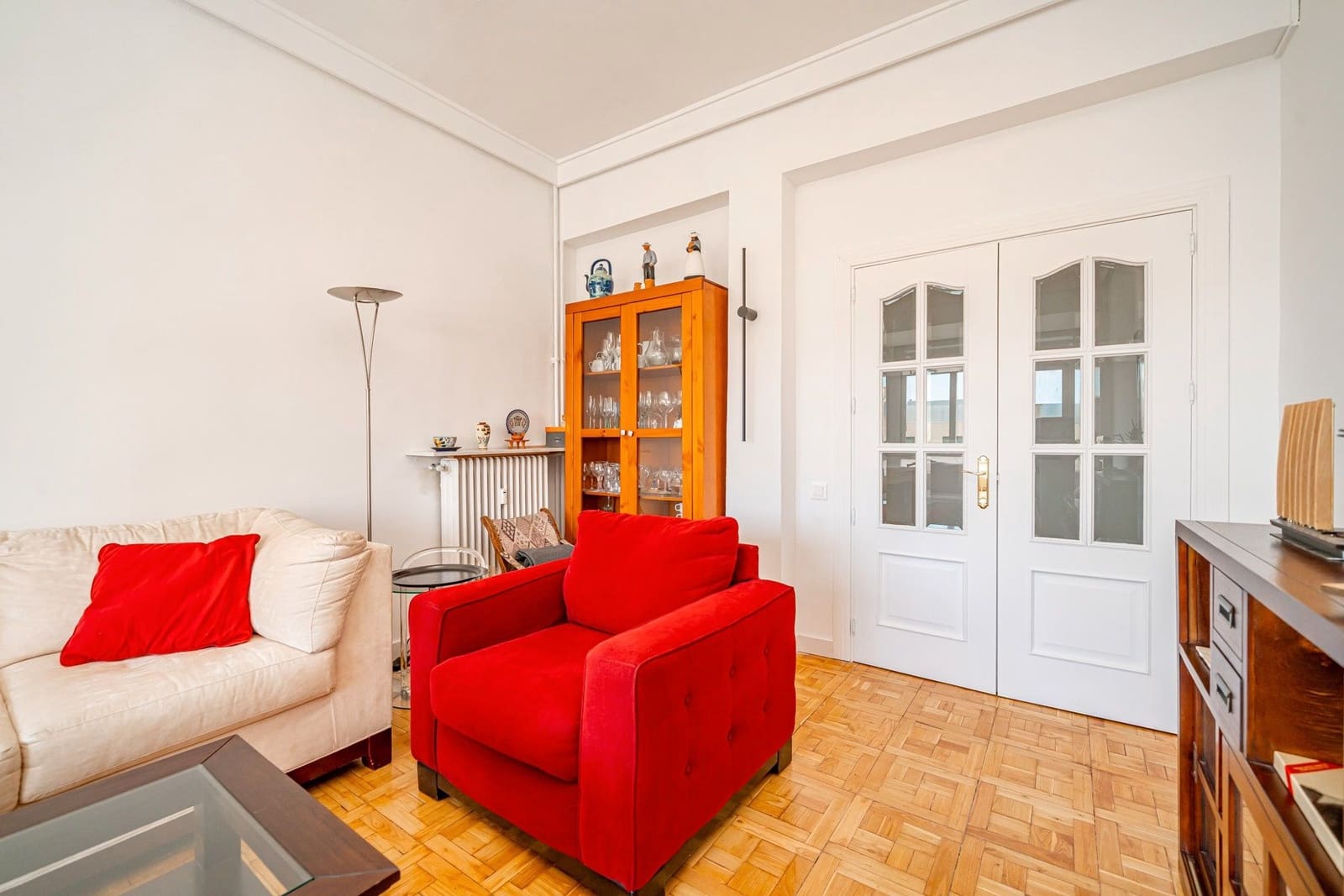 4 soveværelse Lejlighed til salg i Madrid by med garage - € 889.000 (Ref: 9254429)