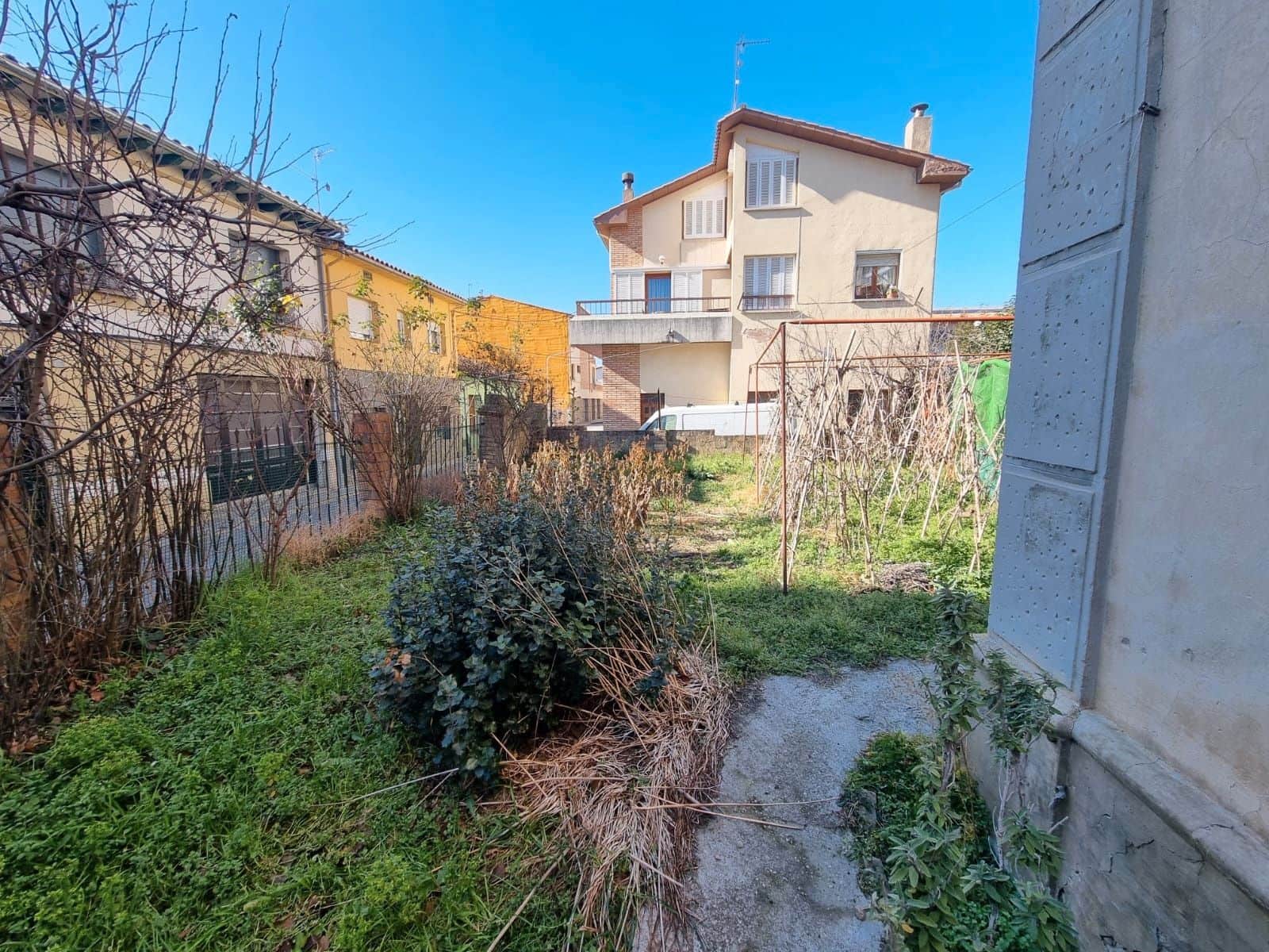 4 chambre Maison de Ville à vendre à Sant Quirze de Besora - 200 000 € (Ref: 9258246)