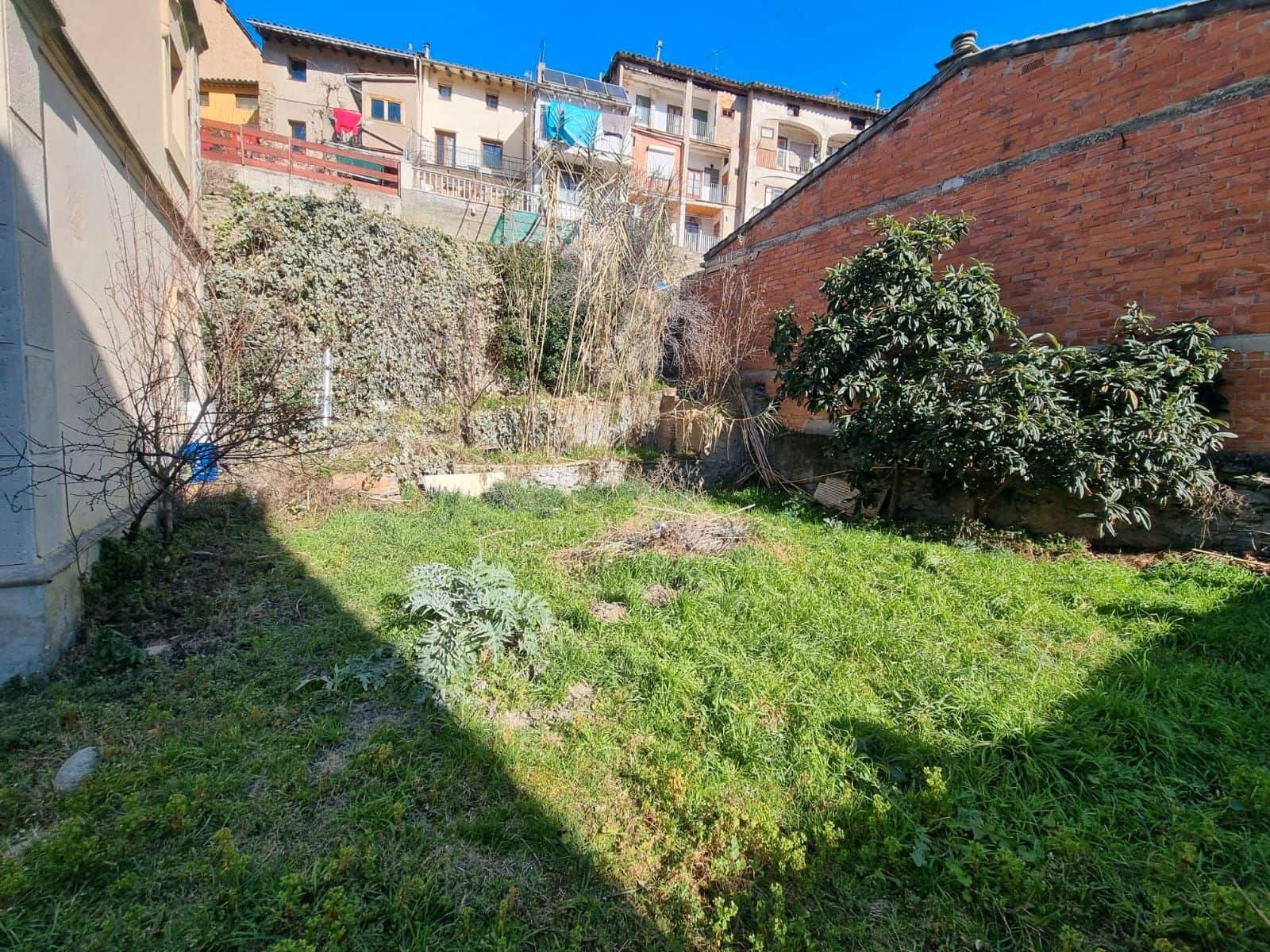 4 chambre Maison de Ville à vendre à Sant Quirze de Besora - 200 000 € (Ref: 9258246)