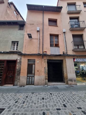 Byhus til salg i Vic - € 185.000 (Ref: 9258247)