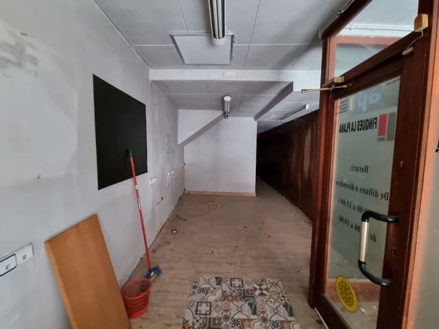 Byhus til salg i Vic - € 185.000 (Ref: 9258247)