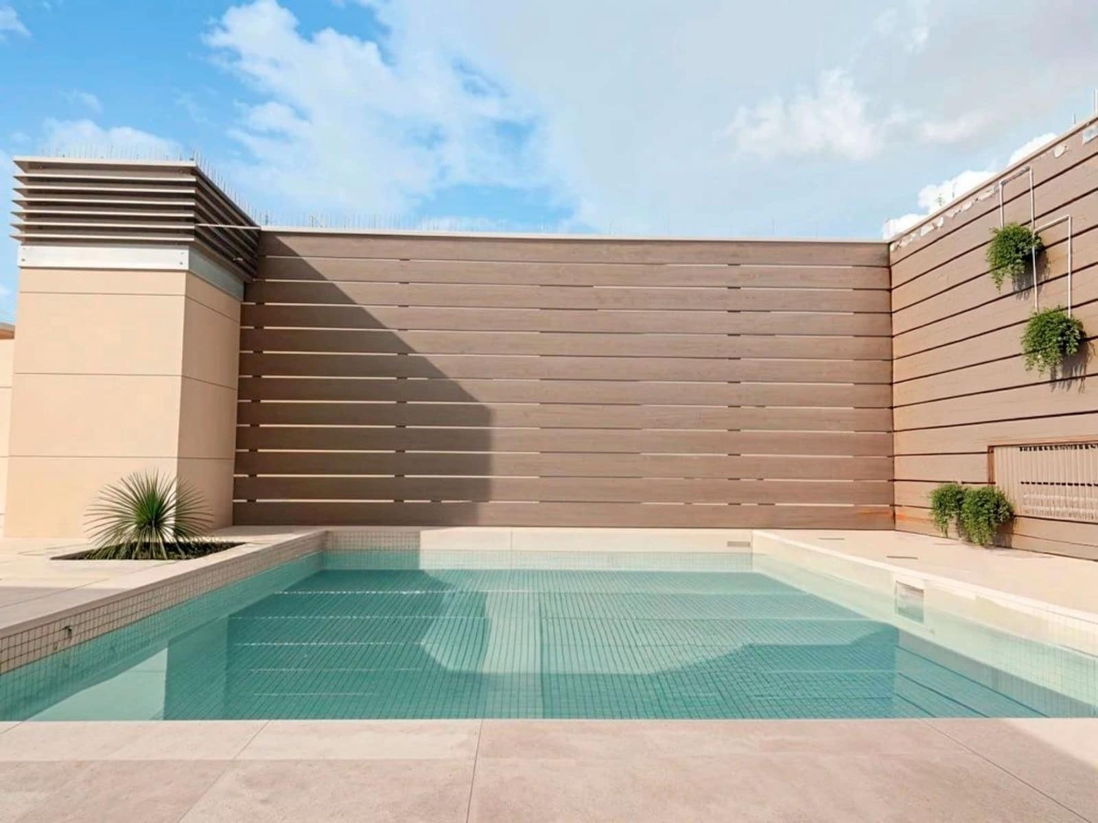 Erhverv til salg i Barcelona by - € 5.000.000 (Ref: 9258248)