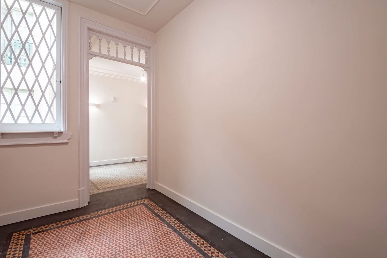 3 soveværelse Lejlighed til salg i Barcelona by - € 600.000 (Ref: 9261915)