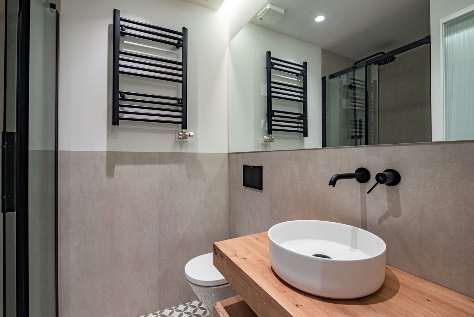 3 soveværelse Lejlighed til salg i Barcelona by - € 600.000 (Ref: 9261915)