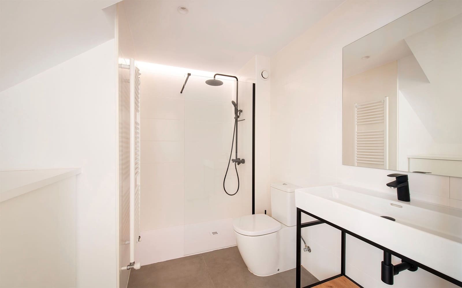 2 soveværelse Loft til salg i Girona by - € 415.000 (Ref: 9261918)