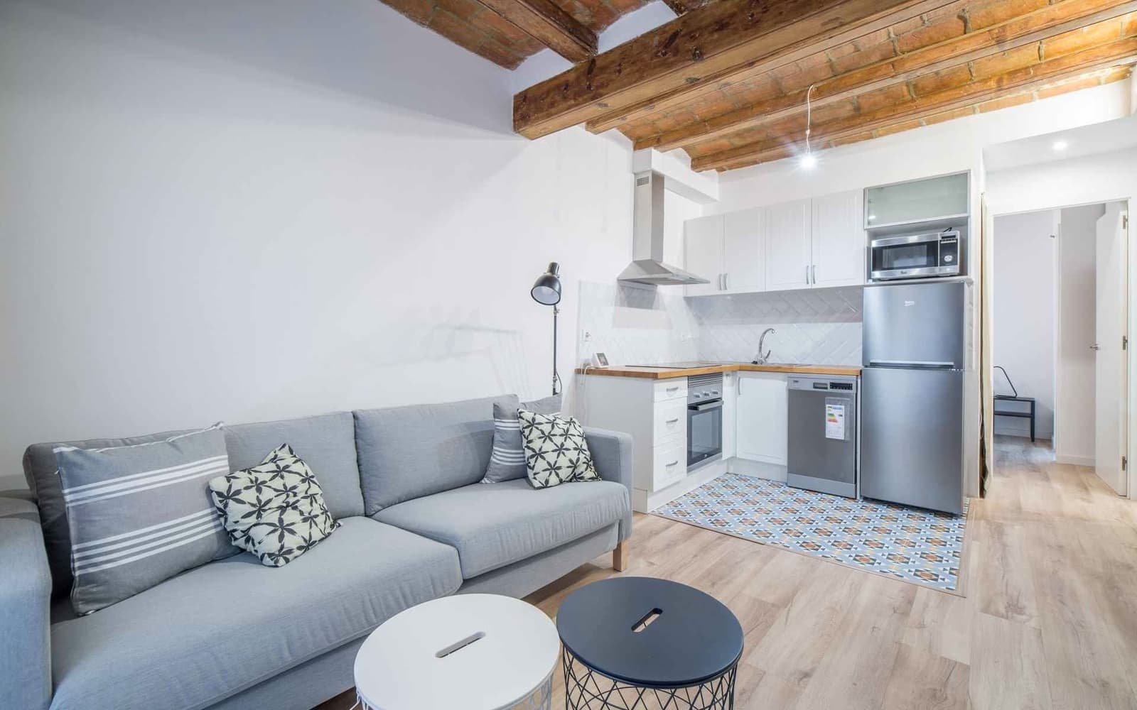 2 sovrum Lägenhet till salu i Barcelona stad - 239 000 € (Ref: 9270354)