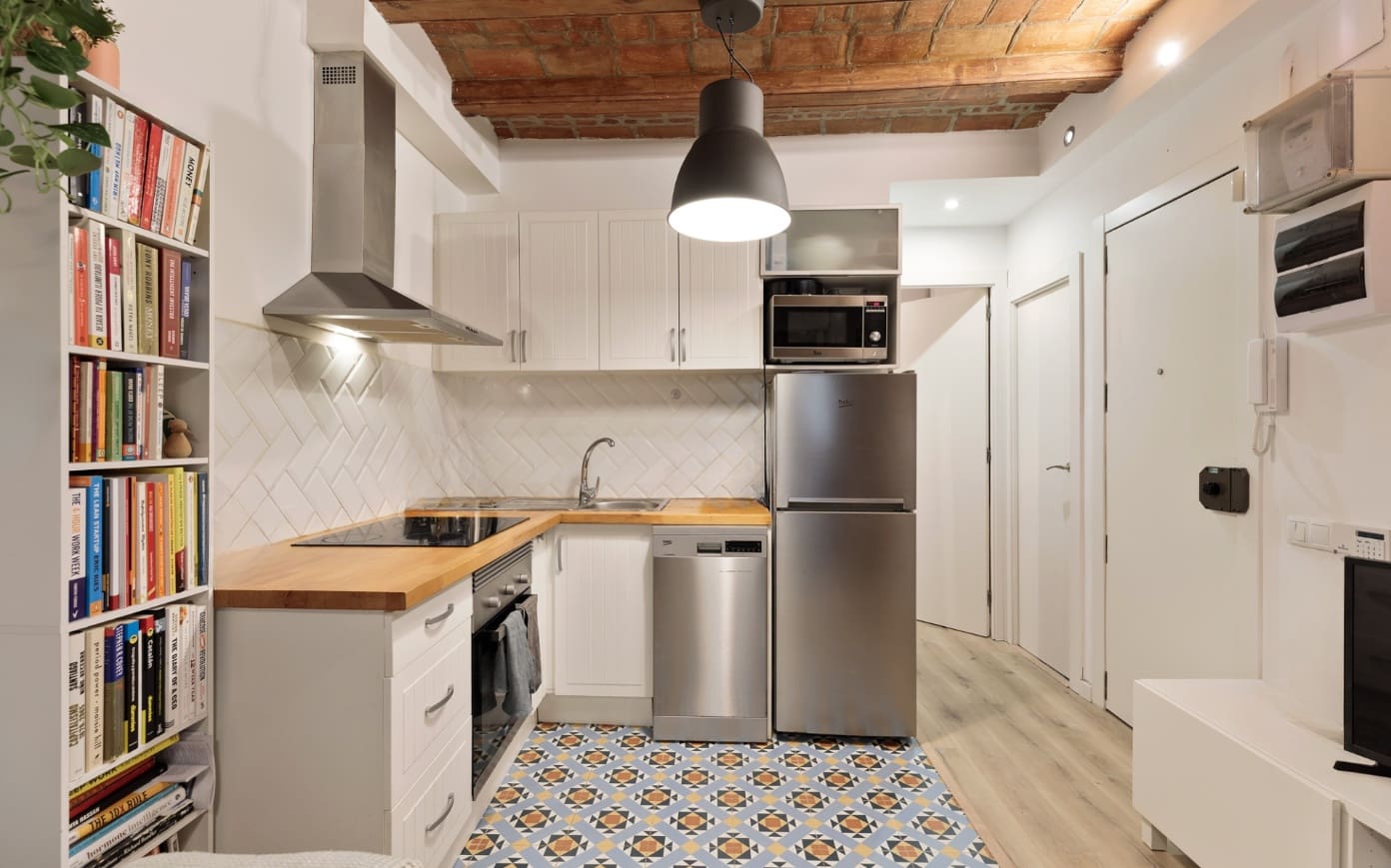 2 sovrum Lägenhet till salu i Barcelona stad - 239 000 € (Ref: 9270354)