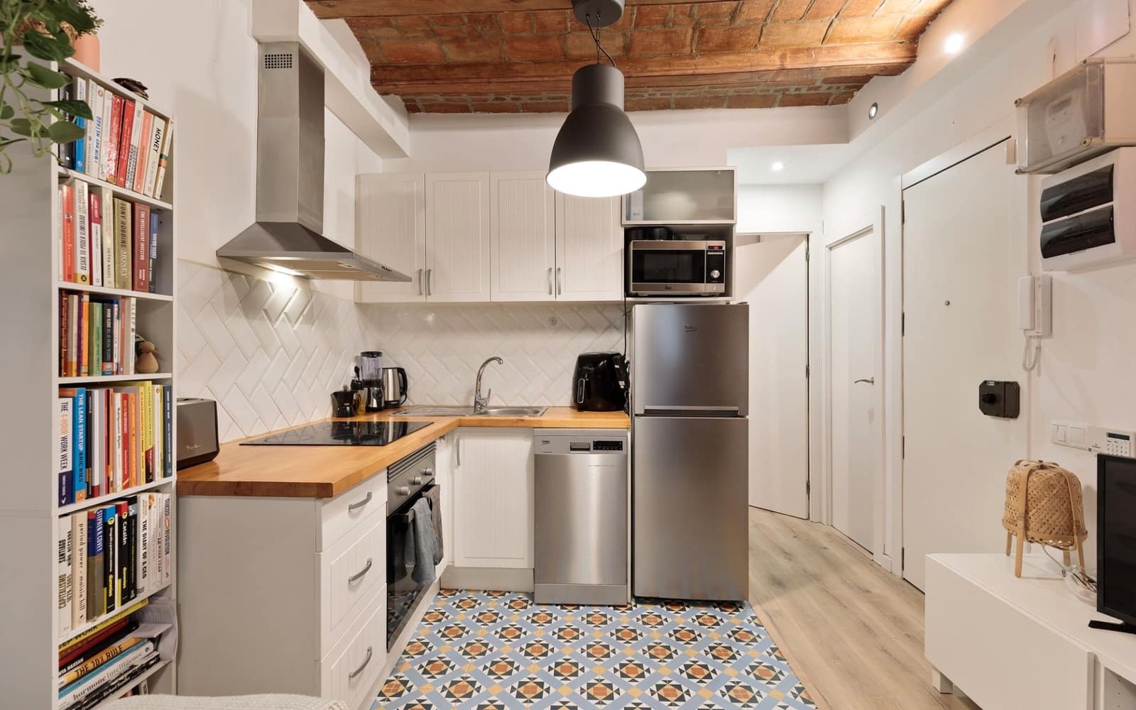 2 sovrum Lägenhet till salu i Barcelona stad - 239 000 € (Ref: 9270354)