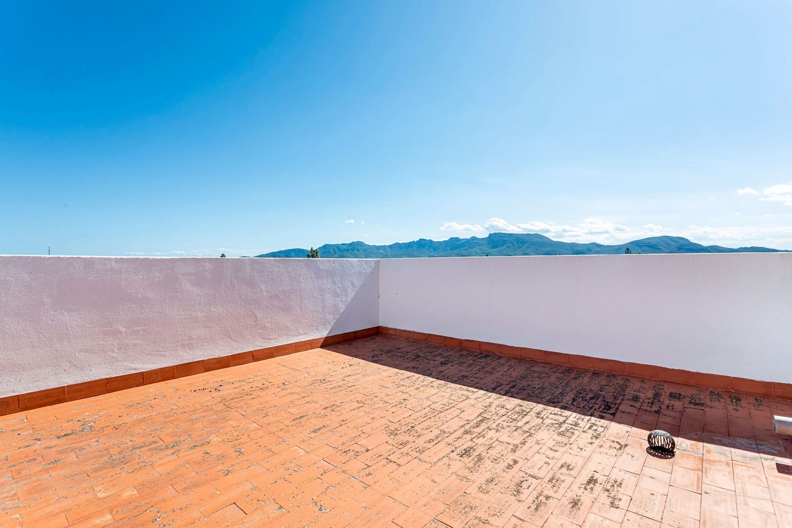 6 Zimmer Haus zu verkaufen in Riola mit Garage - 220.000 € (Ref: 9274717)