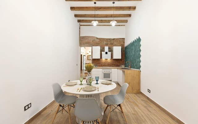 3 bedroom Flat for sale in Can Baró, Barcelona city - € 310,000 (Ref: 9278277)