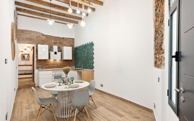 3 bedroom Flat for sale in Can Baró, Barcelona city - € 310,000 (Ref: 9278277)