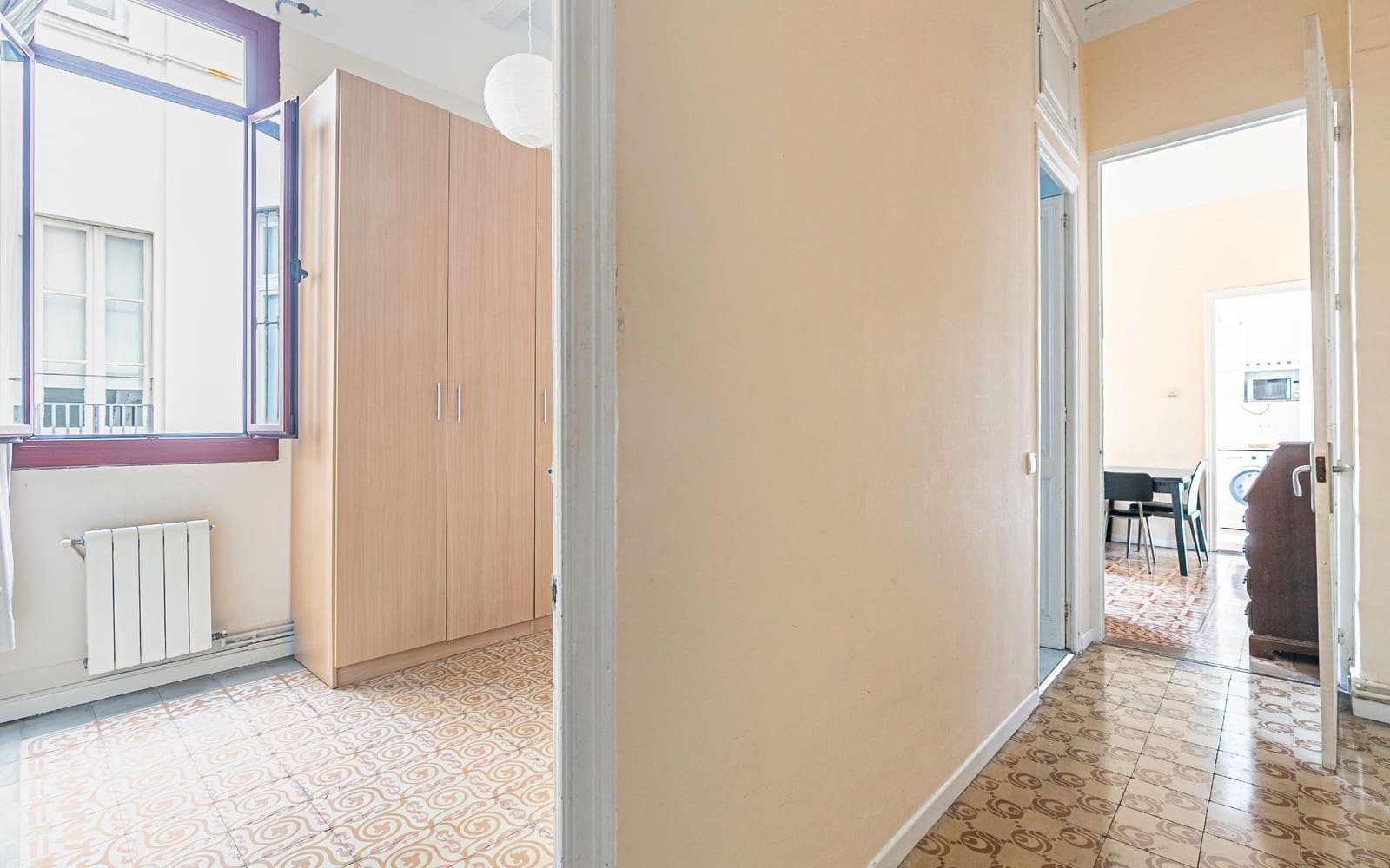 3 soveværelse Lejlighed til salg i Barcelona by - € 369.000 (Ref: 9279671)