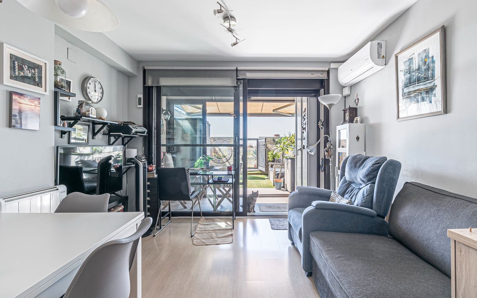 1 soverom Leilighet til salgs i Castelldefels med garasje - € 425 000 (Ref: 9283477)