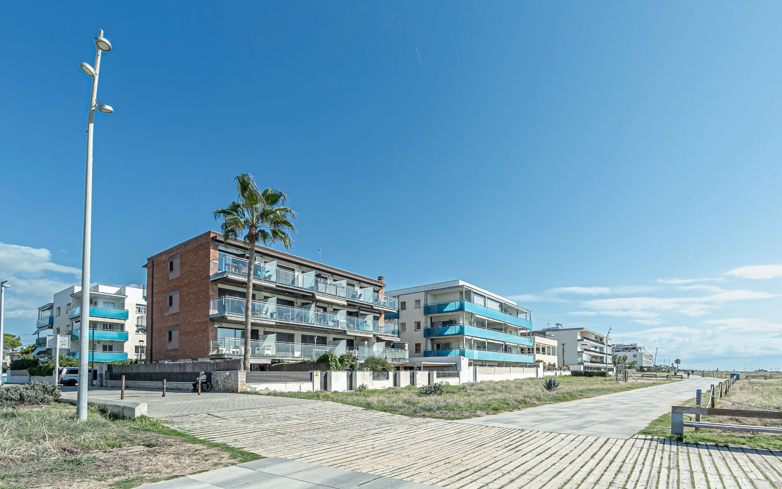 1 soverom Leilighet til salgs i Castelldefels med garasje - € 425 000 (Ref: 9283477)
