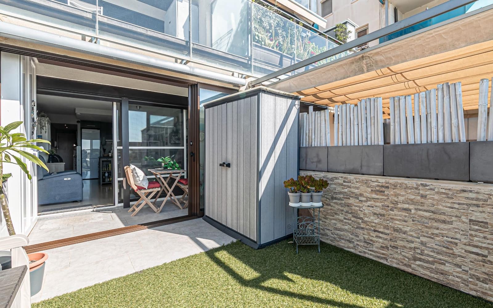 1 soverom Leilighet til salgs i Castelldefels med garasje - € 425 000 (Ref: 9283477)