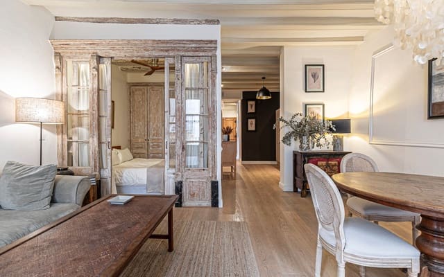 Piso de 1 habitación en El Barri Gòtic, Barcelona ciudad en venta - 360.000 € (Ref: 9283478)