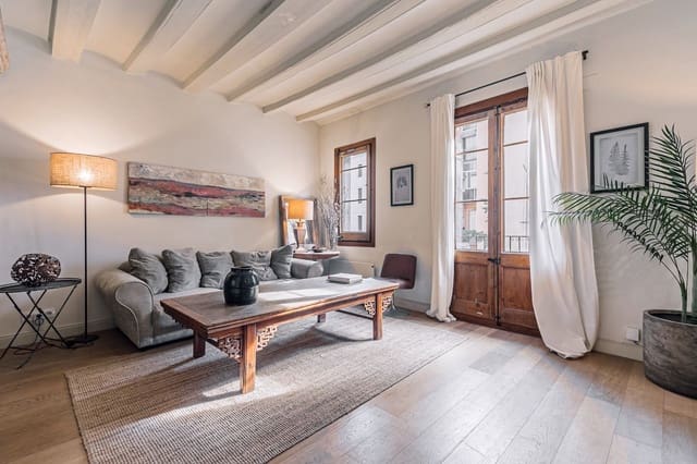 1 soveværelse Lejlighed til salg i El Barri Gòtic, Barcelona by - € 390.000 (Ref: 9283479)
