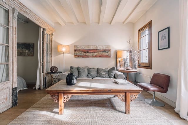 1 soveværelse Lejlighed til salg i El Barri Gòtic, Barcelona by - € 390.000 (Ref: 9283479)