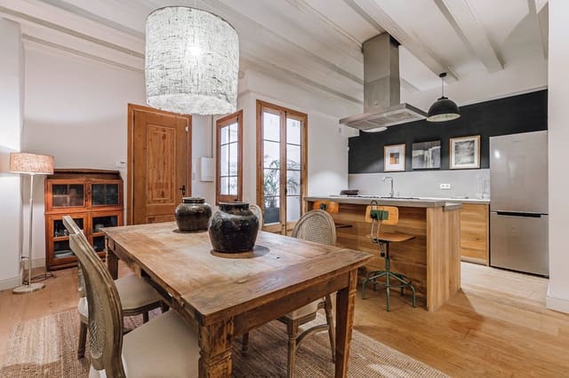 1 soveværelse Lejlighed til salg i El Barri Gòtic, Barcelona by - € 390.000 (Ref: 9283479)