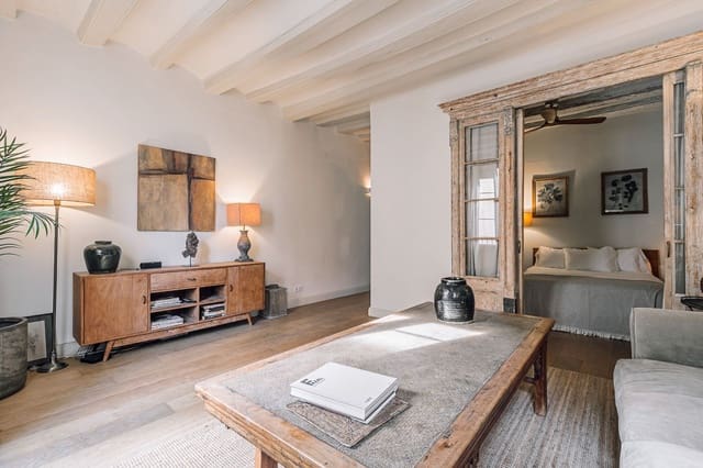 1 soveværelse Lejlighed til salg i El Barri Gòtic, Barcelona by - € 390.000 (Ref: 9283479)