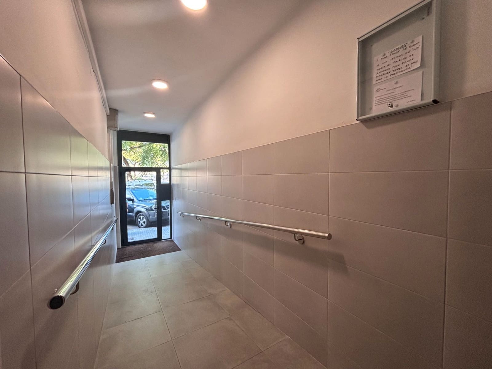 3 soverom Leilighet til salgs i Badalona - € 160 000 (Ref: 9293370)