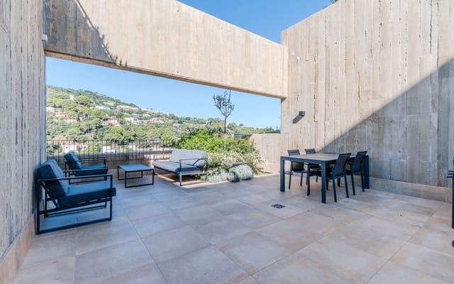 3 sovrum Takvåning till salu i Begur med pool garage - 629 000 € (Ref: 9296423)