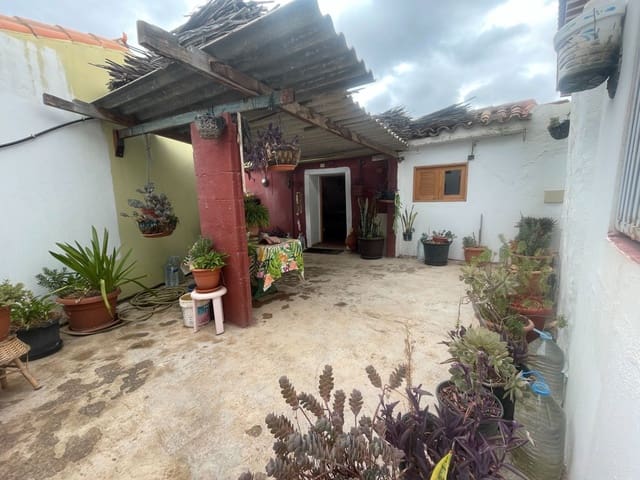 3 slaapkamer Finca/Landhuis te koop in Santa Lucía de Tirajana - € 251.150 (Ref: 9298987)