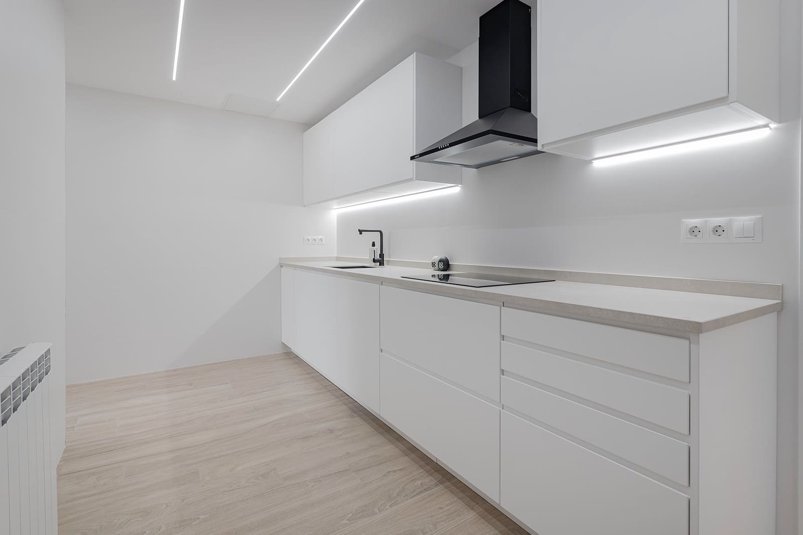 4 soveværelse Lejlighed til salg i Barcelona by - € 950.000 (Ref: 9308817)