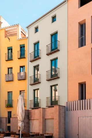 3 sypialnia Mieszkanie na sprzedaż w Miasto Girona - 295 000 € (Ref: 9332772)