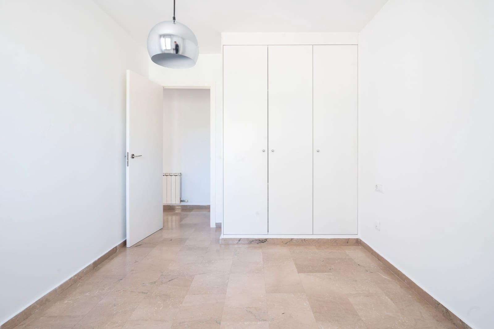 2 sypialnia Mieszkanie na sprzedaż w Miasto Girona z garażem - 275 000 € (Ref: 9343642)